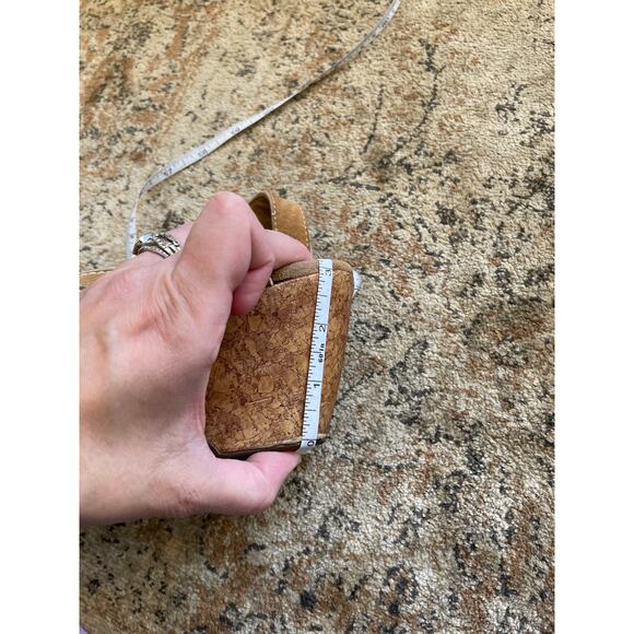 Clark’s leather wedge sandals ⭐️ - Picture 8 of 8